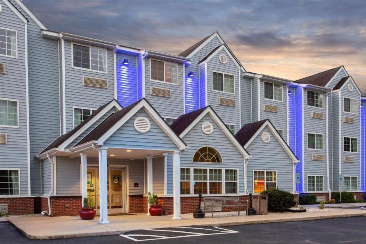 Microtel Inn & Suites By Wyndham Lillington/Campbell University Extérieur photo