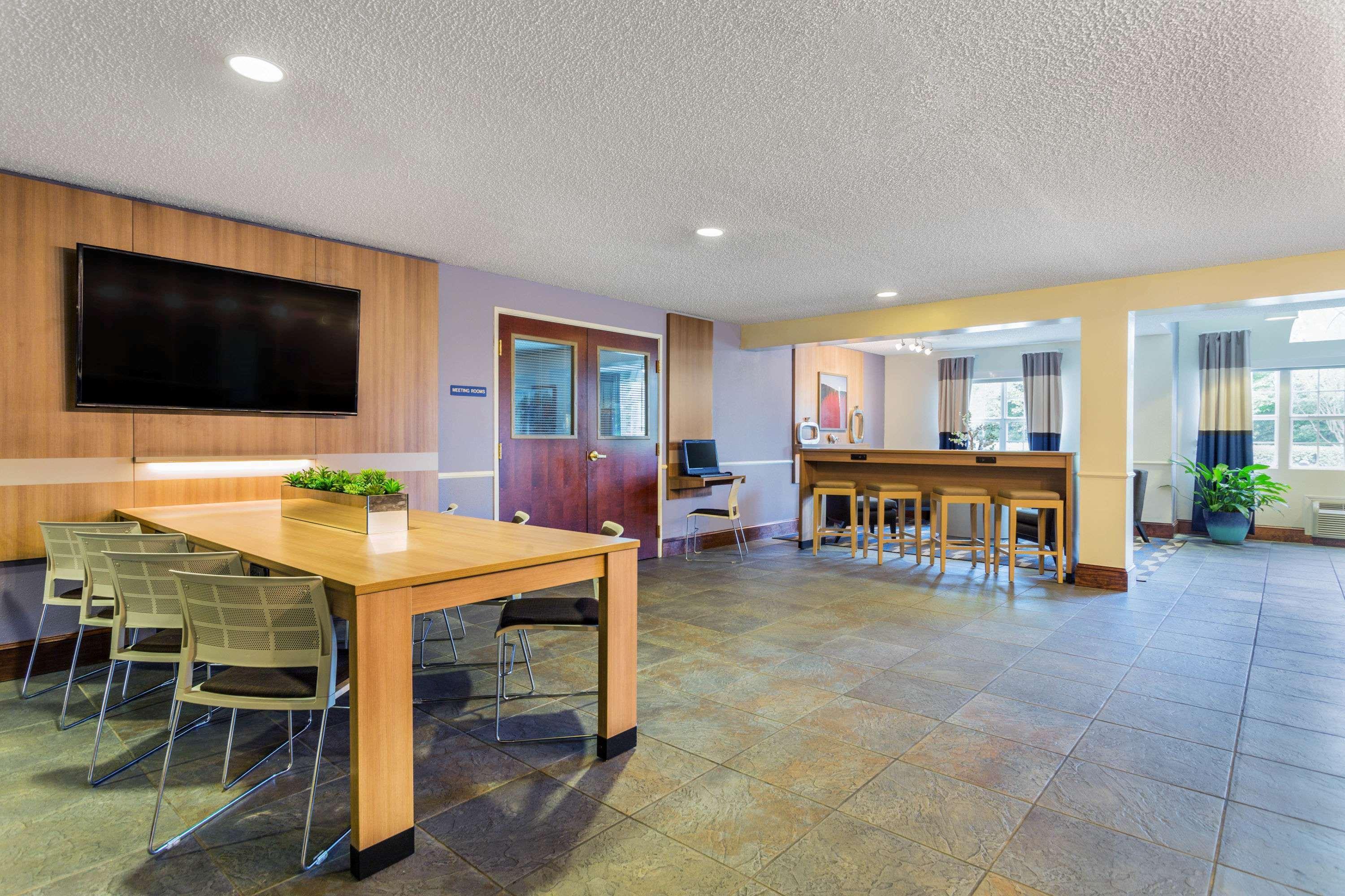 Microtel Inn & Suites By Wyndham Lillington/Campbell University Extérieur photo
